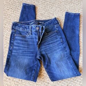 American Eagle Women's blue size 4 Skinny Jeans